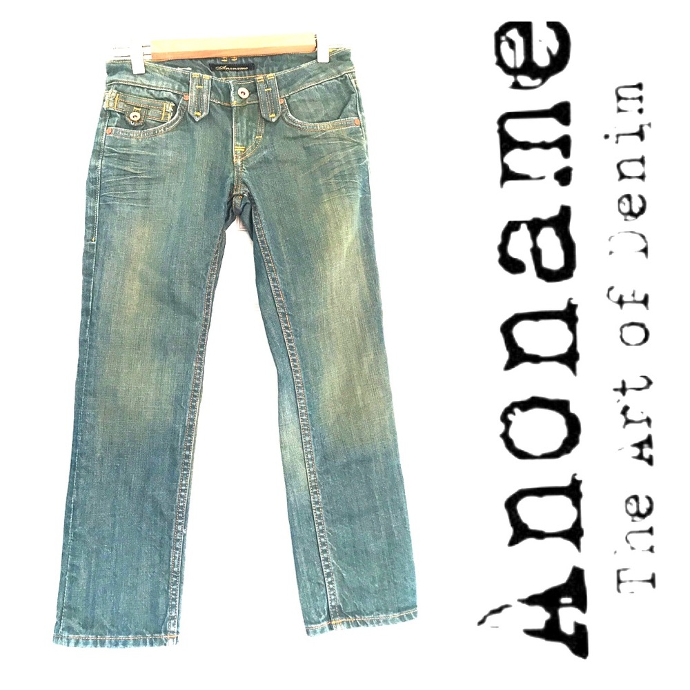 Anoname light wash cropped jeans